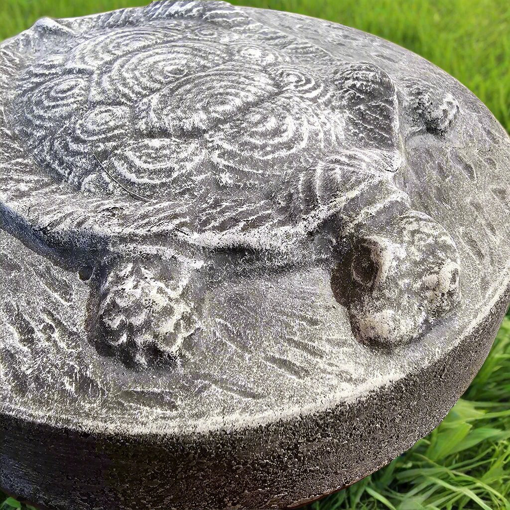Tranquil Turtle Garden Stepping Stone (9" x 1.5")-3