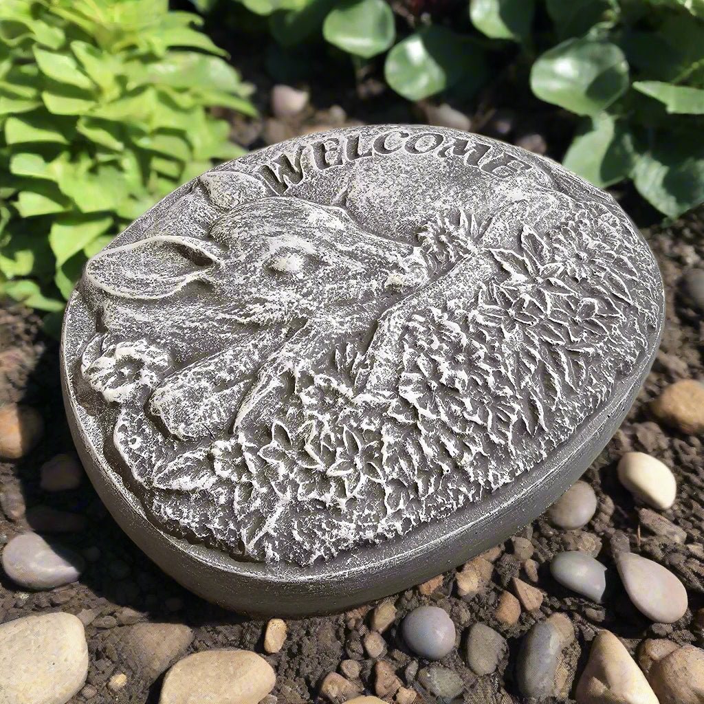 Graceful Deer Welcome Plaque (11" x 9")-2