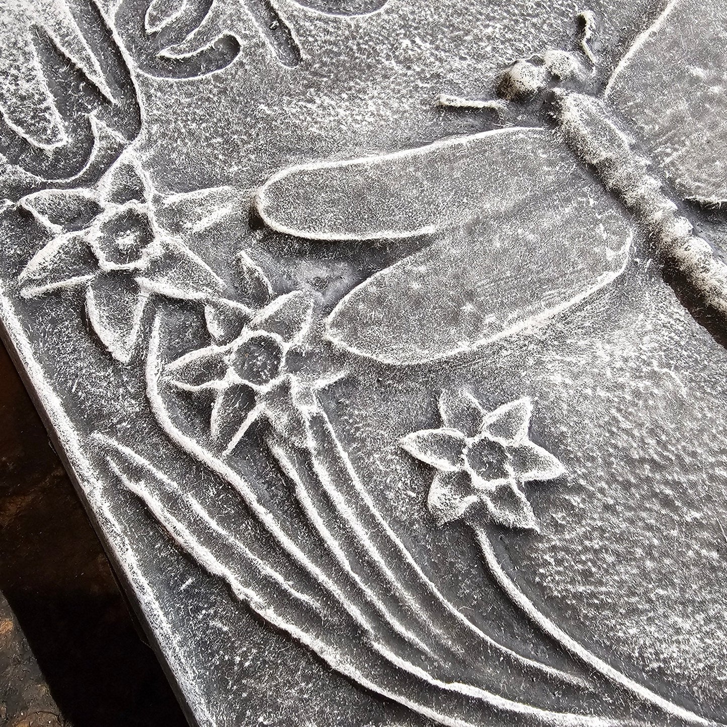 Dragonfly Enchanted Welcome Stone (11" x 11")-3