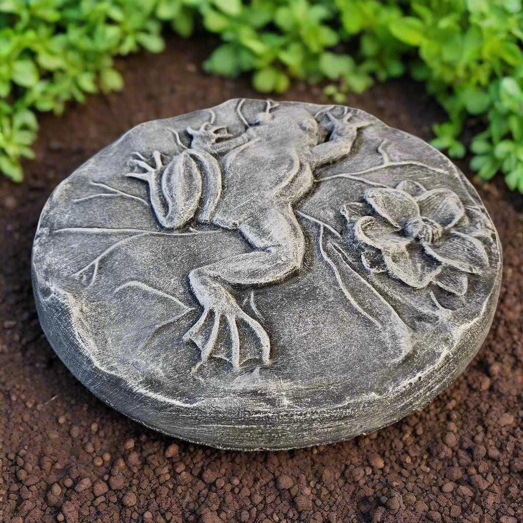 Lily Pad Frog Garden Stone (13" x 1.5")-3