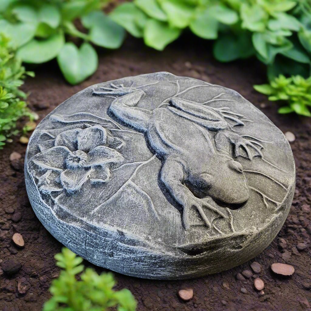 Lily Pad Frog Garden Stone (13" x 1.5")-2
