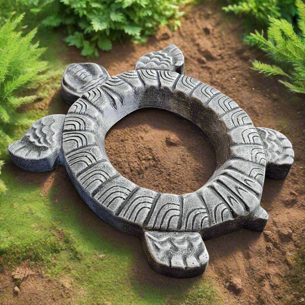 Charming Turtle Planter (16" x 13")-3